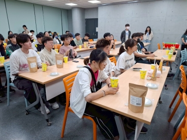 馬來西亞拉曼大學來訪X委員期中訪視會議