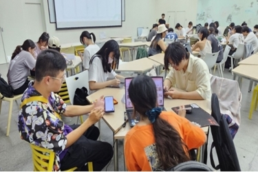 域互動設計-你有想過畢業10年後的自己嗎？