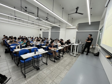 鋰電池充電技術之研究