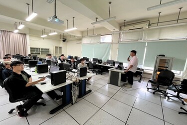 應用於鋰電池之充電法則